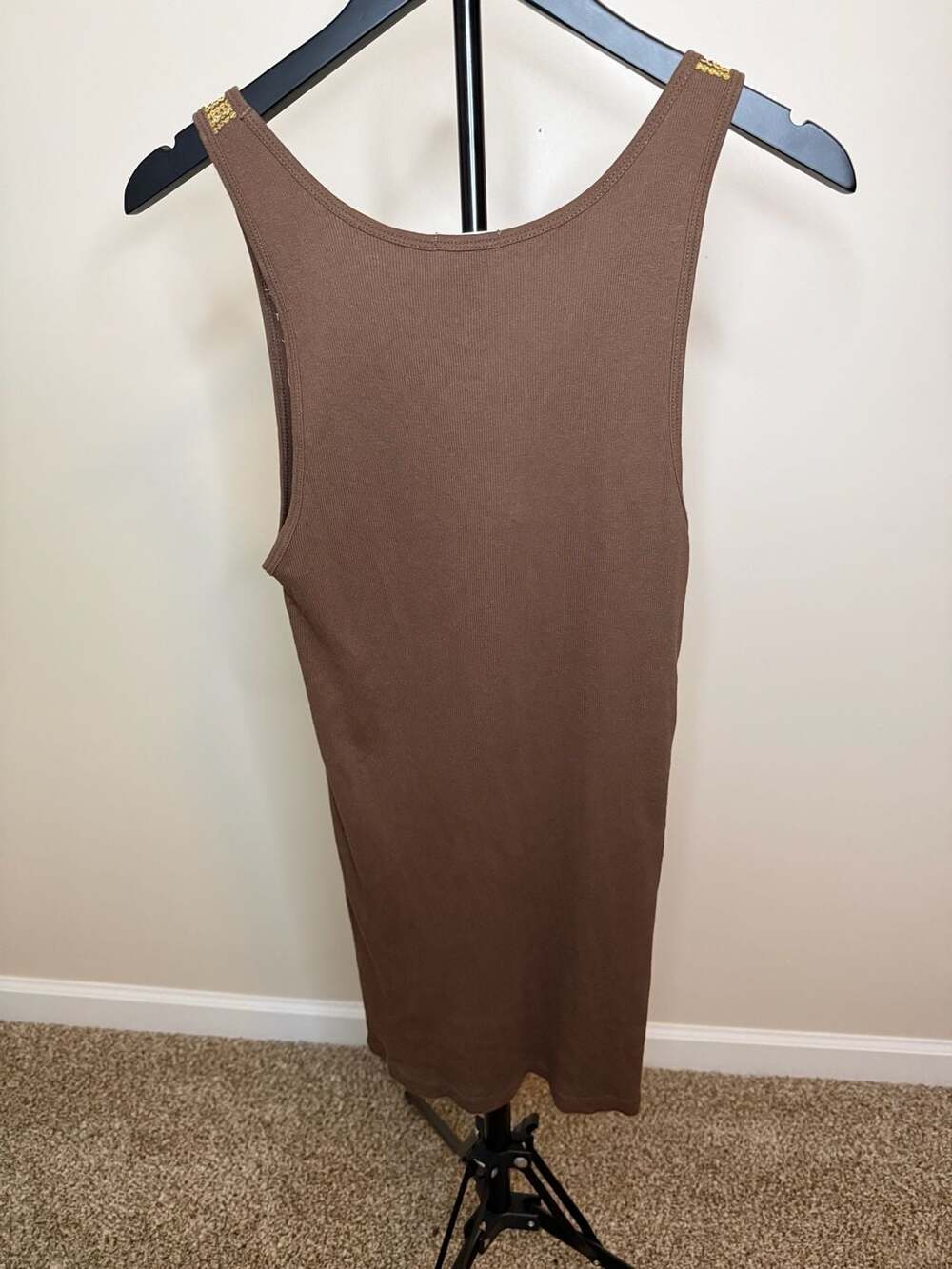 Old Navy Perfect Fit Brown Ribbed Tank Top with Gold Sequin Detail Size XL - Picture 3 of 8